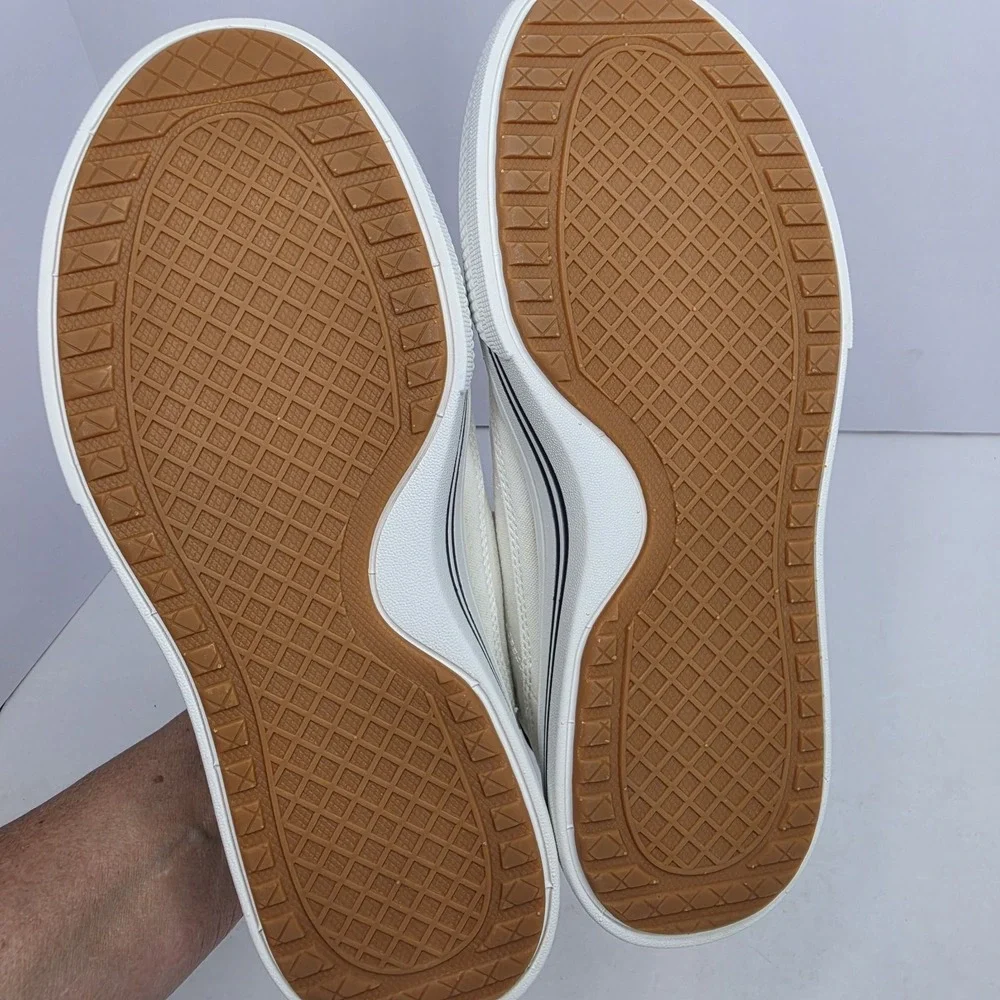 Sketchers Air Cooled Archfit Los Angeles White Women's Size 8
